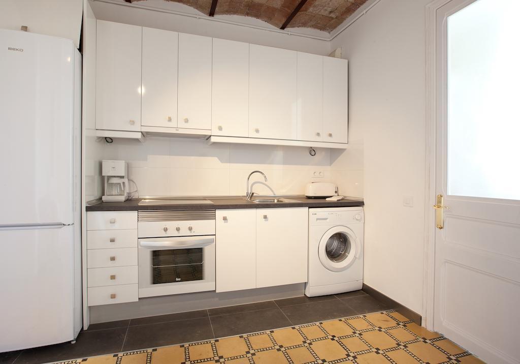 Barnapartments Basic Gracia Barcelona Rom bilde