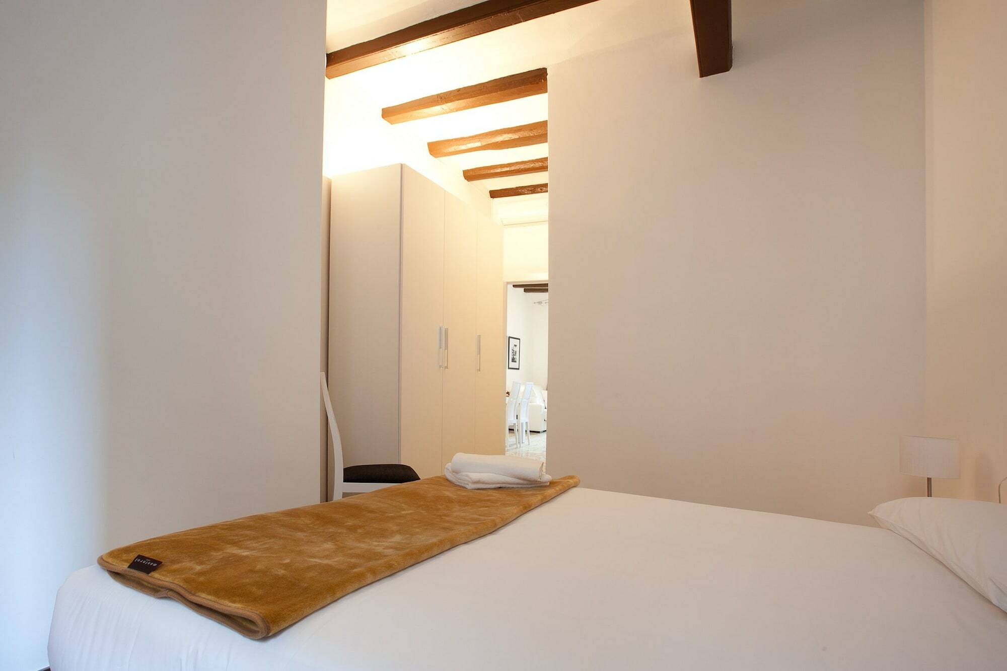 Barnapartments Basic Gracia Barcelona Eksteriør bilde